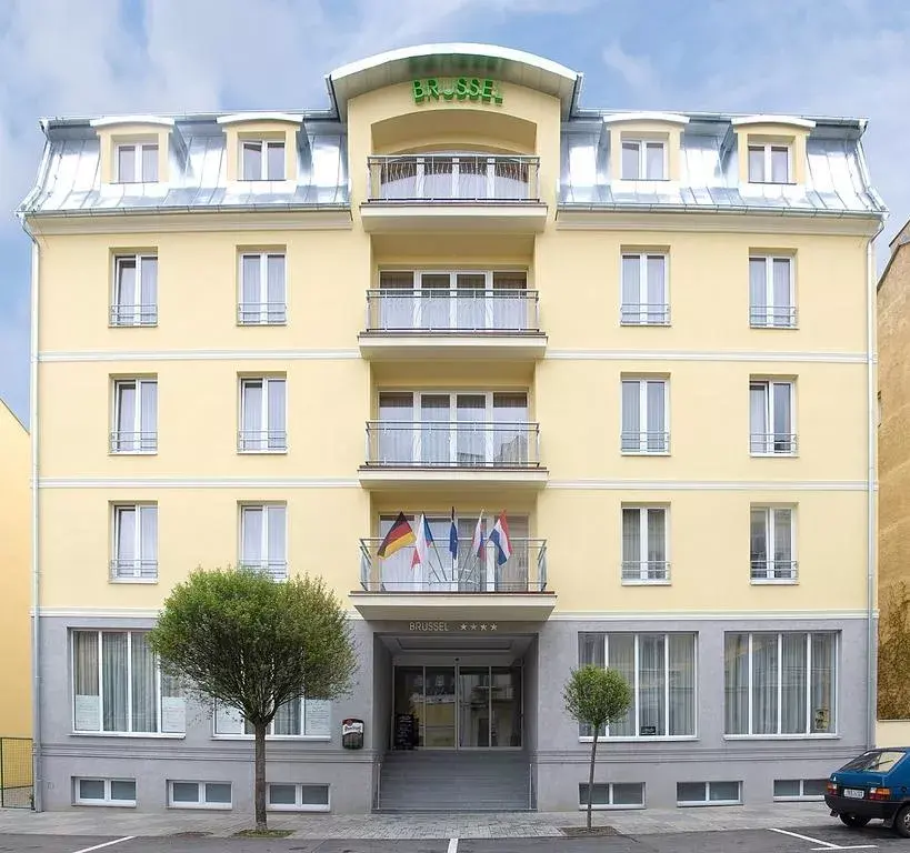 Kurhotel Brussel, Františkovy Lázně Františkovy Lázně